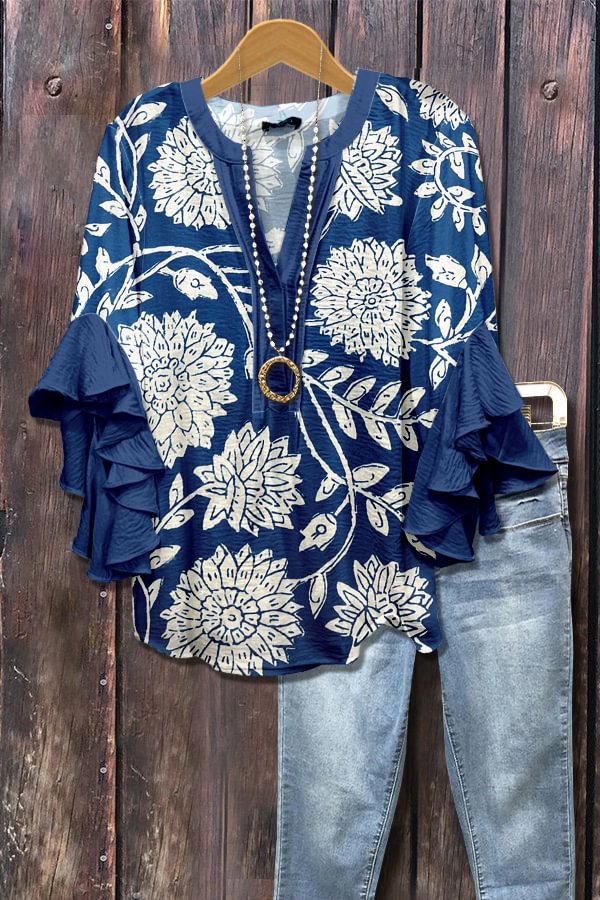 Dark blue and white 3D floral print blouse
